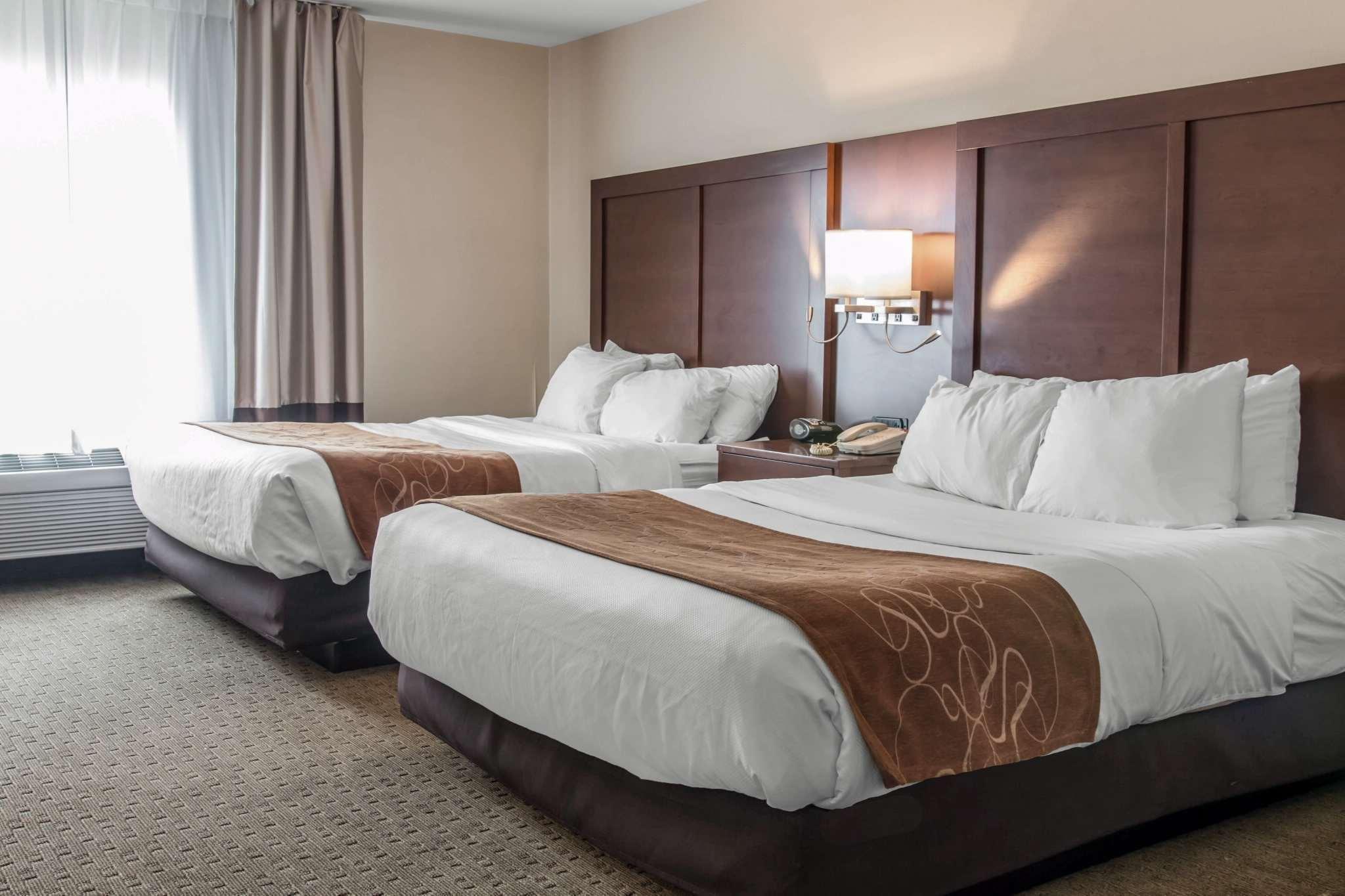 คอมฟอร์ต สวีท วีซอม Hotel Wixom ภายนอก รูปภาพ