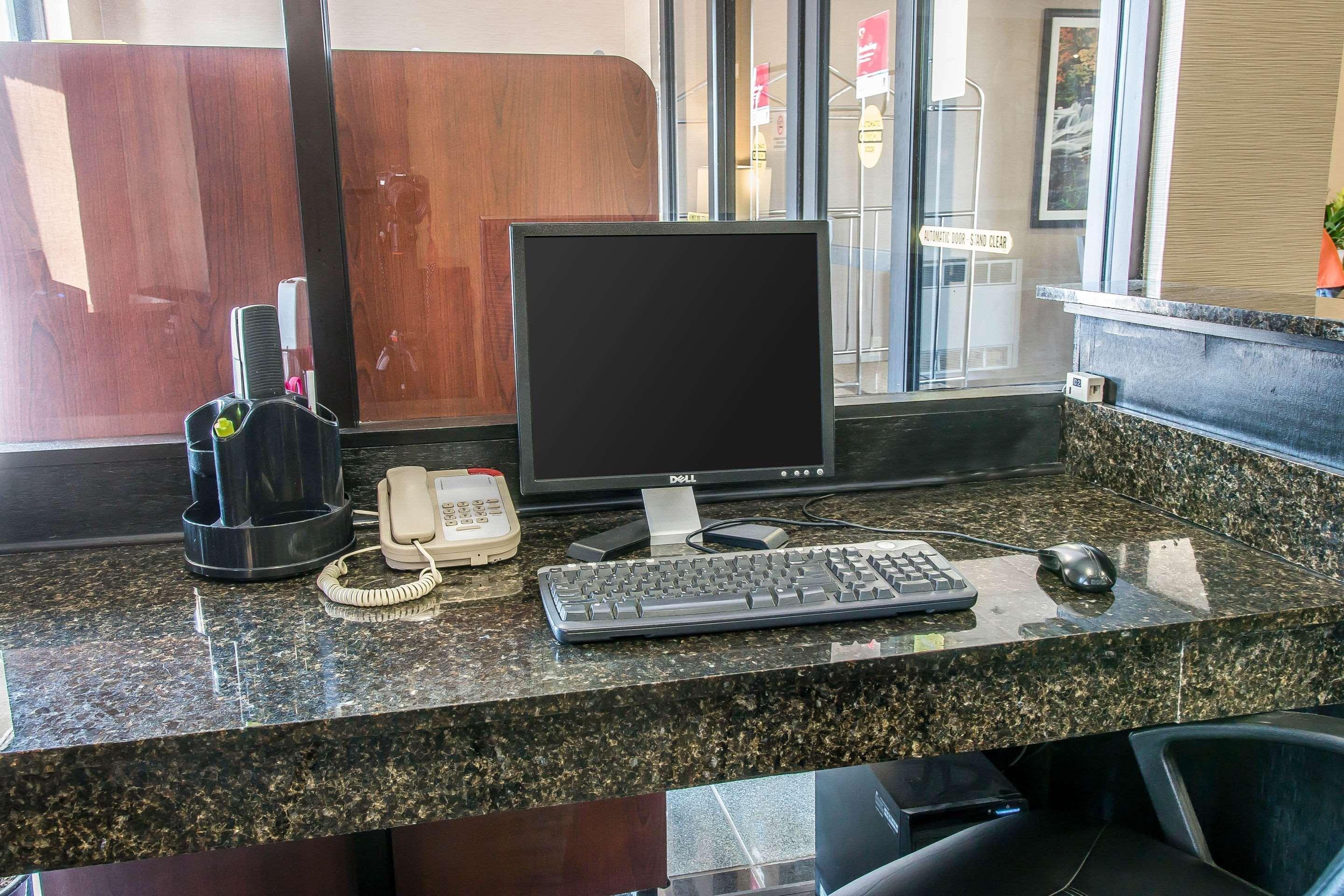 คอมฟอร์ต สวีท วีซอม Hotel Wixom ภายนอก รูปภาพ