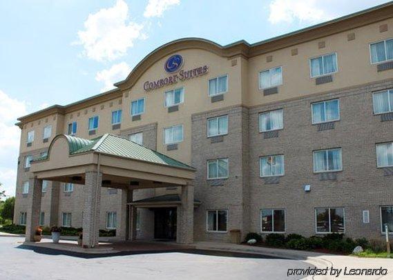 คอมฟอร์ต สวีท วีซอม Hotel Wixom ภายนอก รูปภาพ
